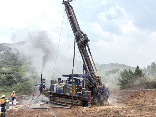 Le CCR300B en Afrique