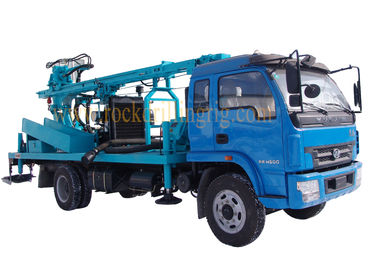 acheter Le camion a monté la plate-forme de forage hydraulique de puits d'eau de foreuse de forage de profondeur de trou de 210m fabrication en ligne