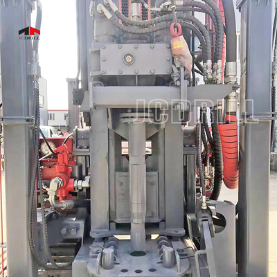 acheter puits d'eau de moteur diesel de 200m forant Rig Steel Track Mounted Borehole fabrication en ligne