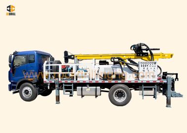 Un bon prix. boue de plate-forme de forage de puits d'eau de 300m et circuit hydraulique montés par camion de DTH une garantie d'an en ligne