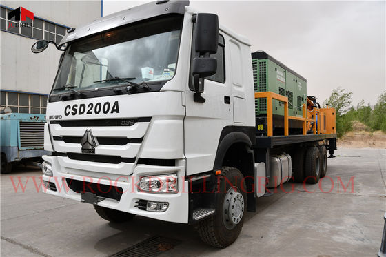 Un bon prix. Plate-forme de forage montée par camion mobile de puits d'eau de 85KN DTH en ligne