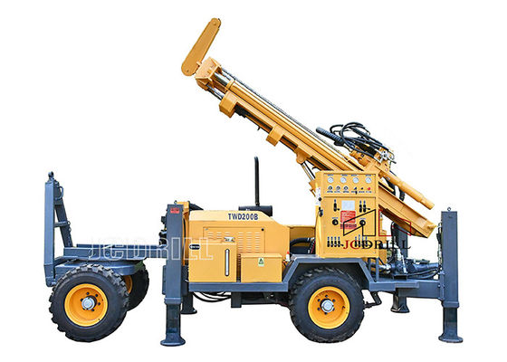 Puits d'eau de 4 cylindres forant Rig Quanchai Diesel Engine 180m